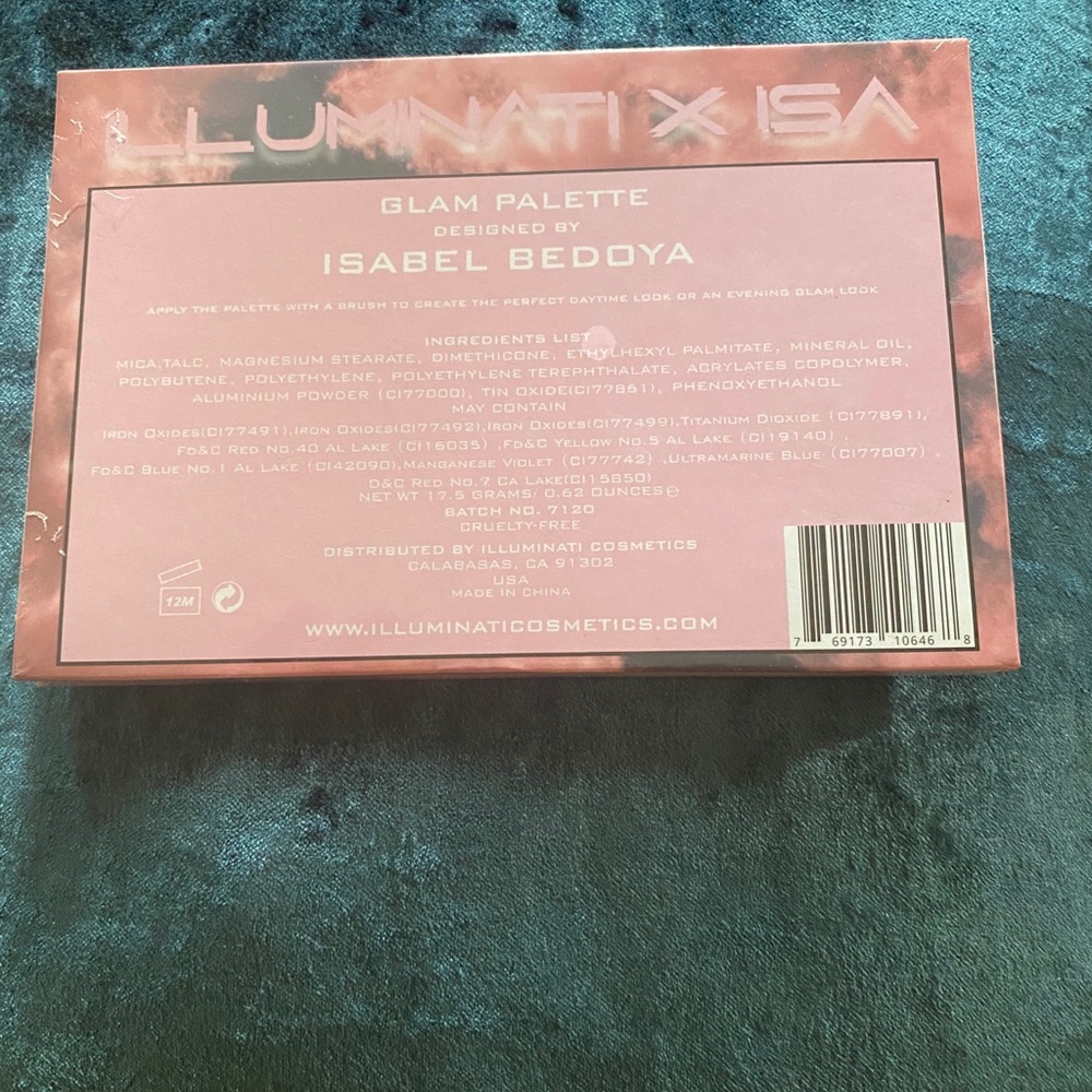 ILLUMINATIX ISA GLAM PALETTE
